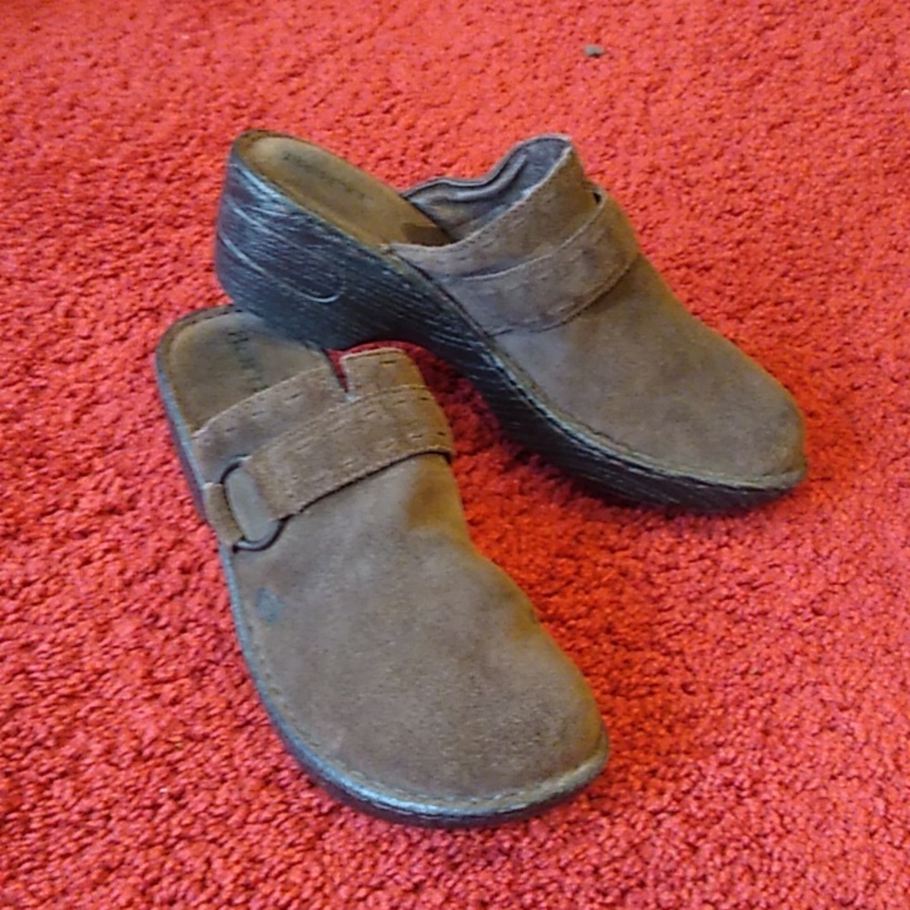 Born Leather Suede Mules Clogs Brown Women's Sz 7 / 38